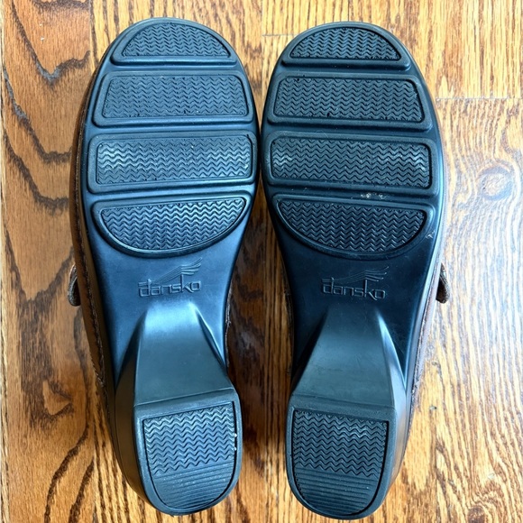 Dansko Solstice Brown Leather Split Toe Strap Clog Shoes - 39 (8.5-9) - Picture 6 of 7